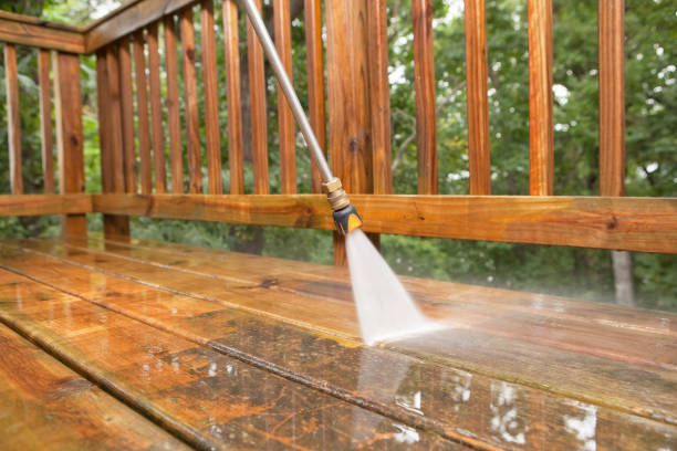 Best Garage Pressure Washing  in USA